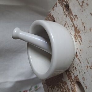 Small Mortar and Pestle